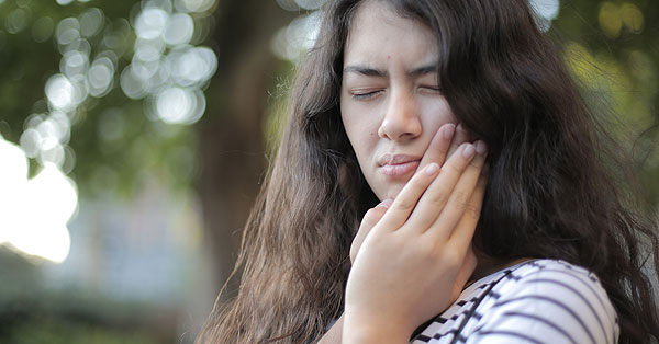 How To Face Emergency Dentistry? | Rancho Mirage | La Quinta How To Face Emergency Dentistry? | Rancho Mirage | La Quinta